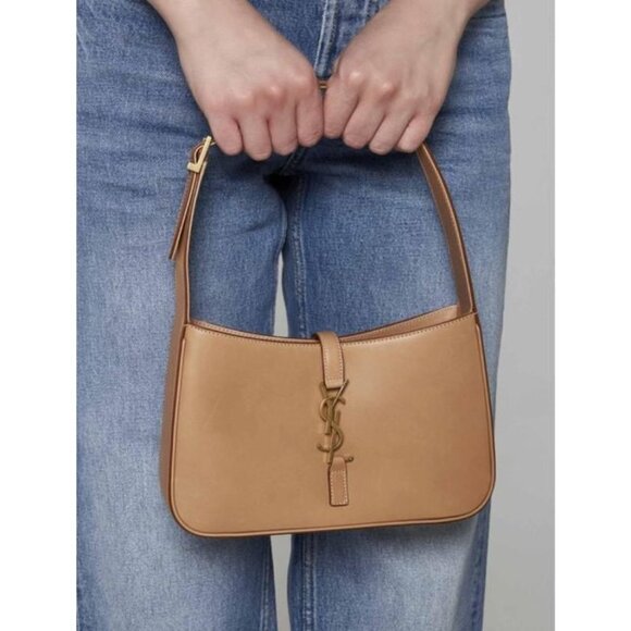 SAINT LAURENT Le 5 à 7 Leather Hobo in Vintage Brown Gold - Picture 4 of 16